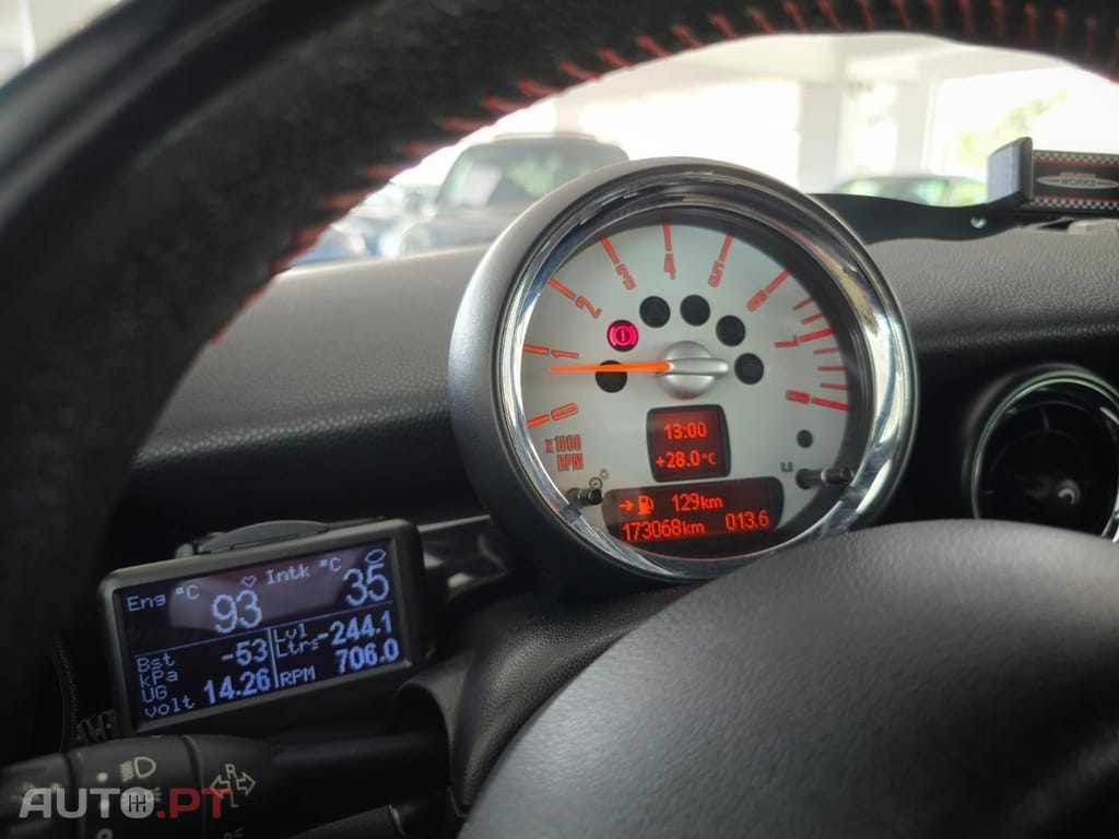 MINI Cooper John Cooper Works