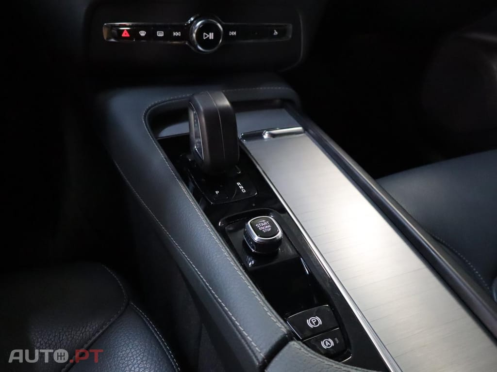 Volvo XC90 2.0 T8 PHEV Inscription AWD