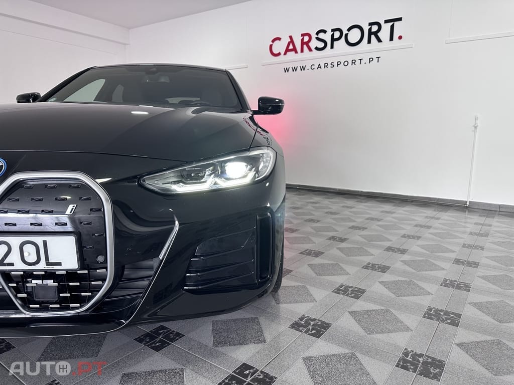 BMW i4 eDrive35 Edição Desportiva M
