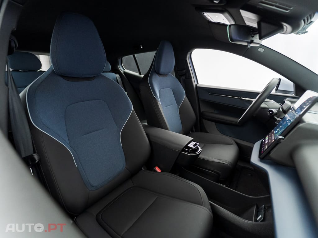 Volvo EX30 51 kWh Single Motor Core