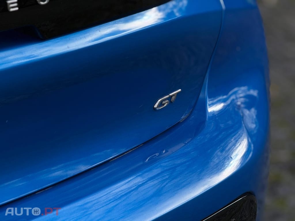 Peugeot E-208 50 kWh GT Pack