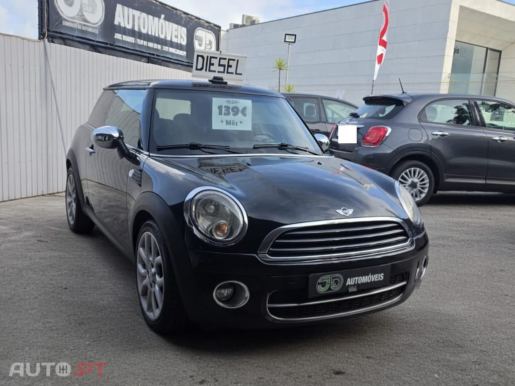 MINI Cooper D 110cv Cx 6 Nacional