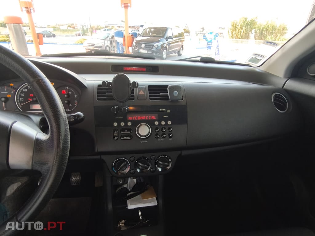 Suzuki Swift DDiS GL
