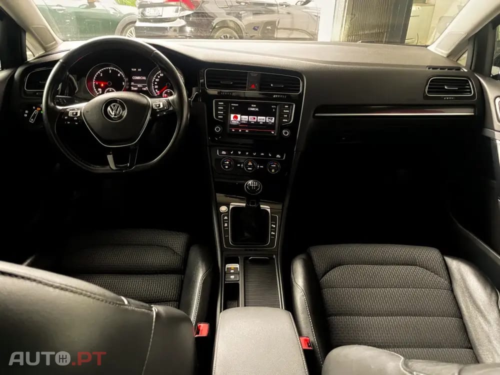 Volkswagen Golf Variant 1.6 TDi GPS Edition — fotografia 19