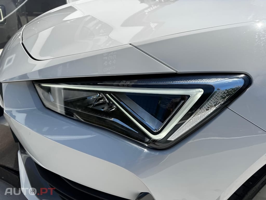 Cupra Leon ST 1.4 e-Hybrid VZ DSG