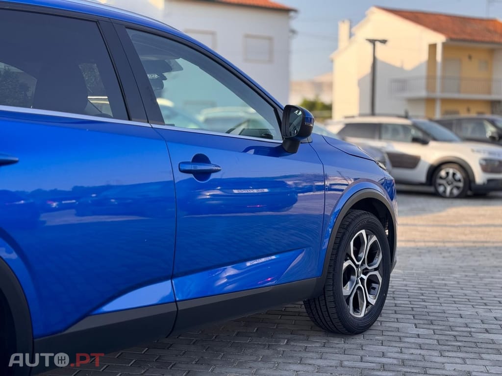 Nissan Qashqai 1.3 DIG-T N-Connecta LED+SKY