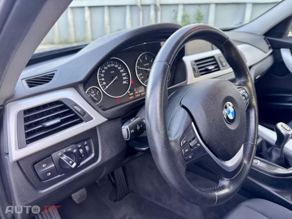 BMW 318 d Touring