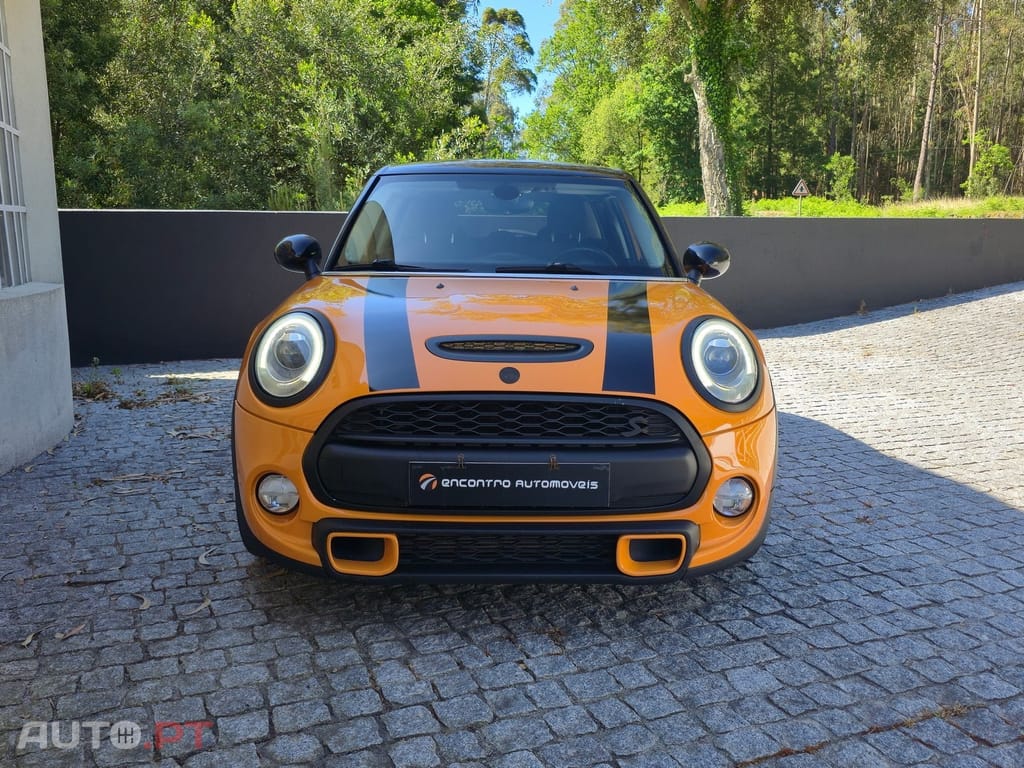 MINI Cooper Cooper SD