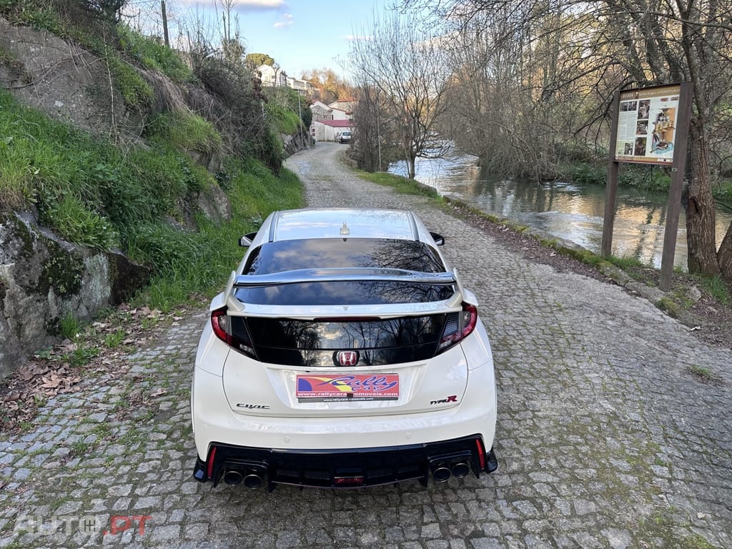 Honda Civic 2.0 VTEC Turbo Type R