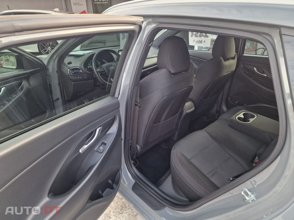 Hyundai i30 Sw 1.6CRDI 136cv Hybrid N-Line Nacional