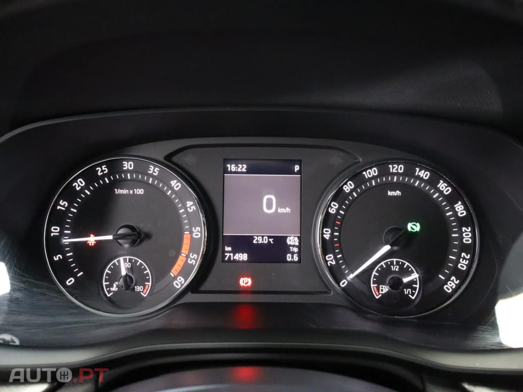 Skoda Octavia 2.0 TDI AMBITION DSG BREAK
