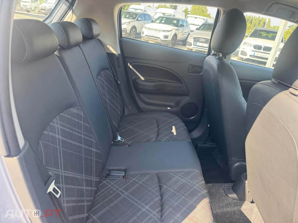 Mitsubishi Space Star 1.2 Intense CVT
