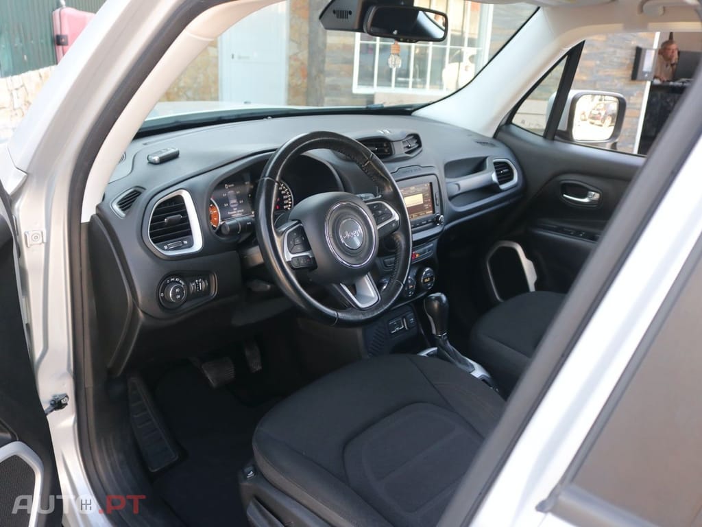 Jeep Renegade 1.6 MJD Limited DCT