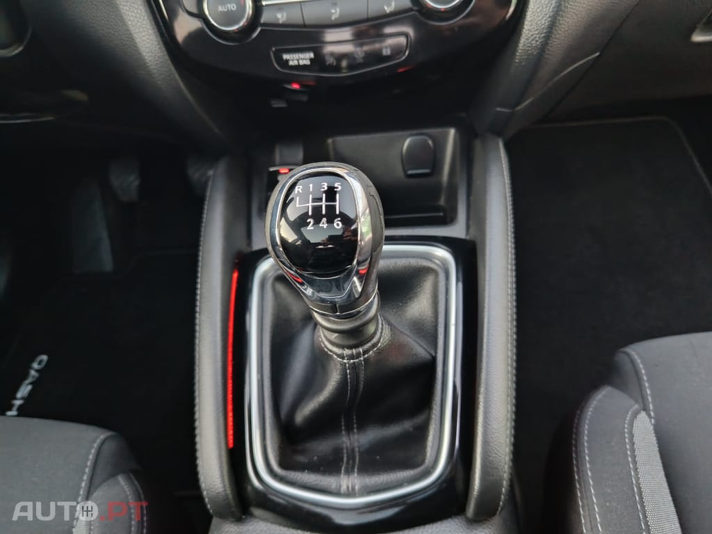 Nissan Qashqai 1.5 dCi Tekna Premium