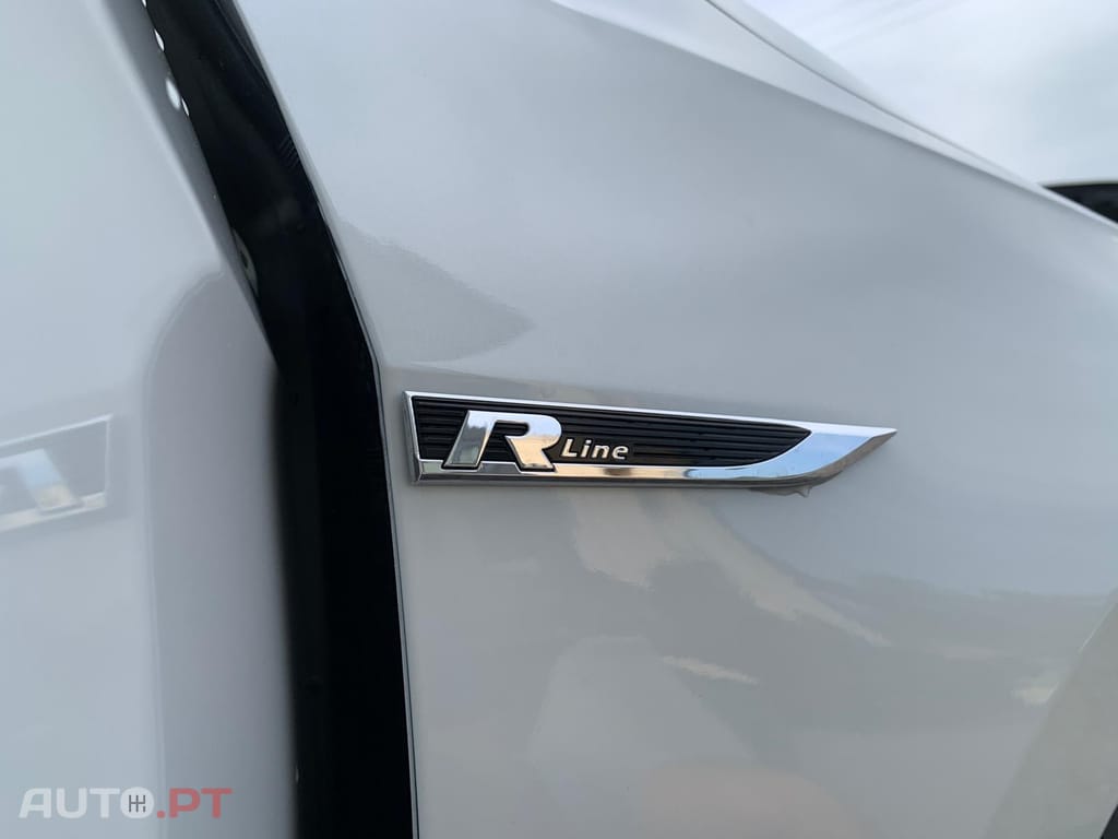 Volkswagen Golf 1.6 TDI R-Line