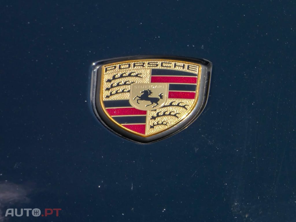 Porsche Cayenne Platinum Edition — fotografia 8