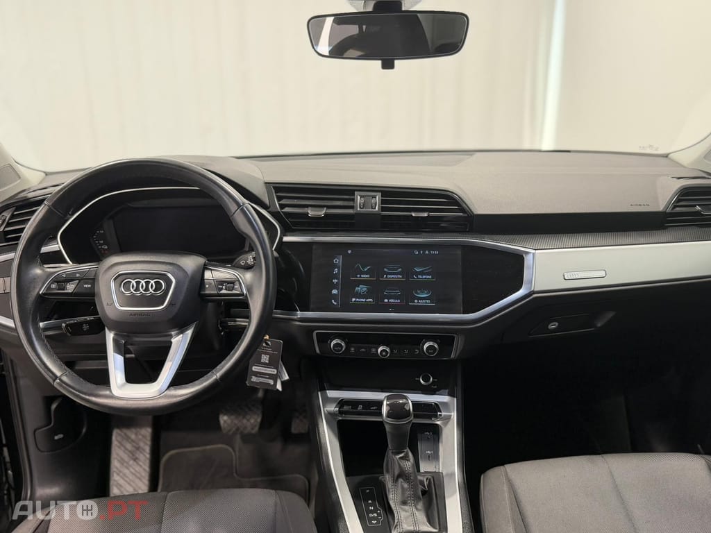 Audi Q3 45 TFSIe S tronic