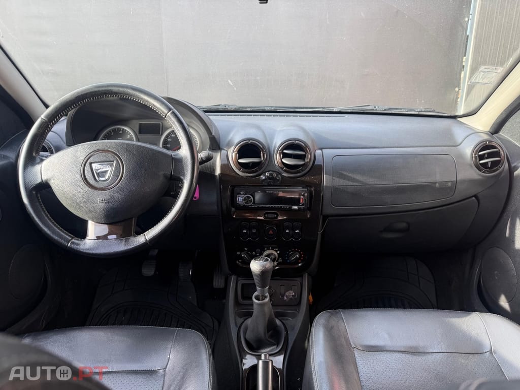 Dacia Duster 1.6 16V 105 4x2 Celebration