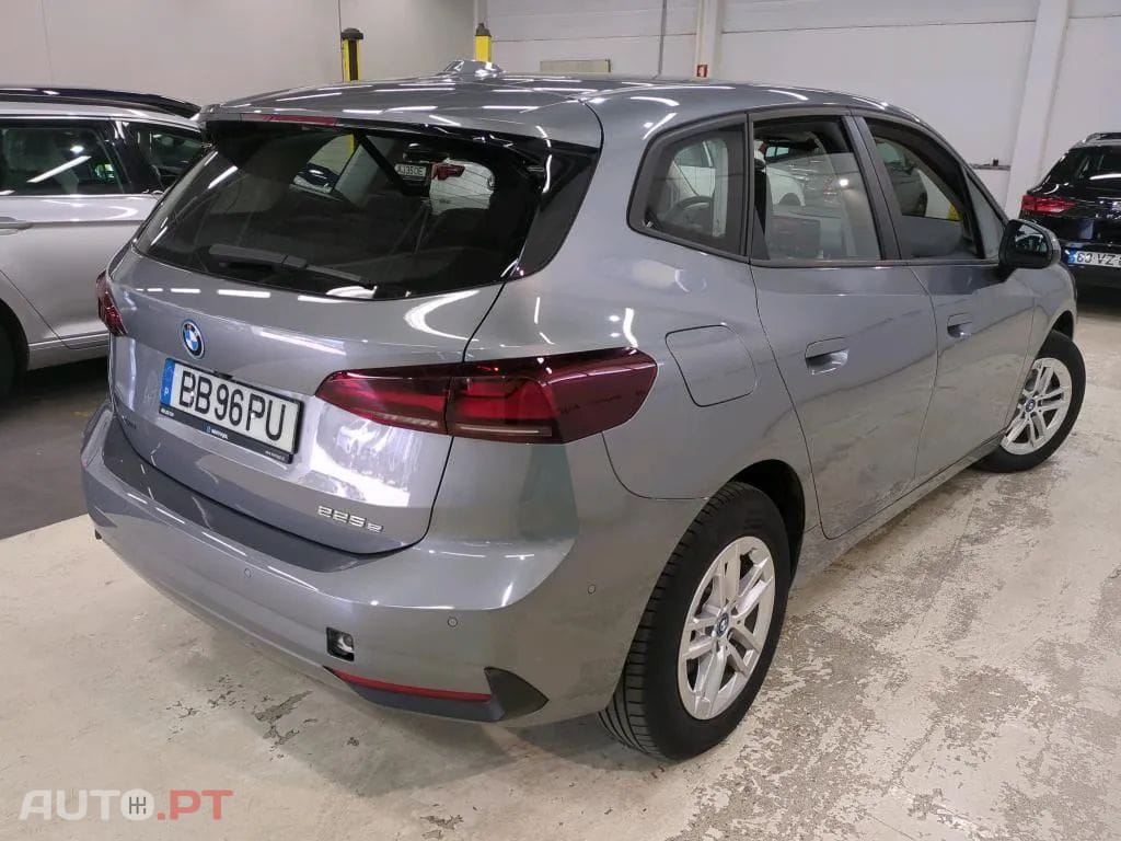 BMW 225 e xDrive