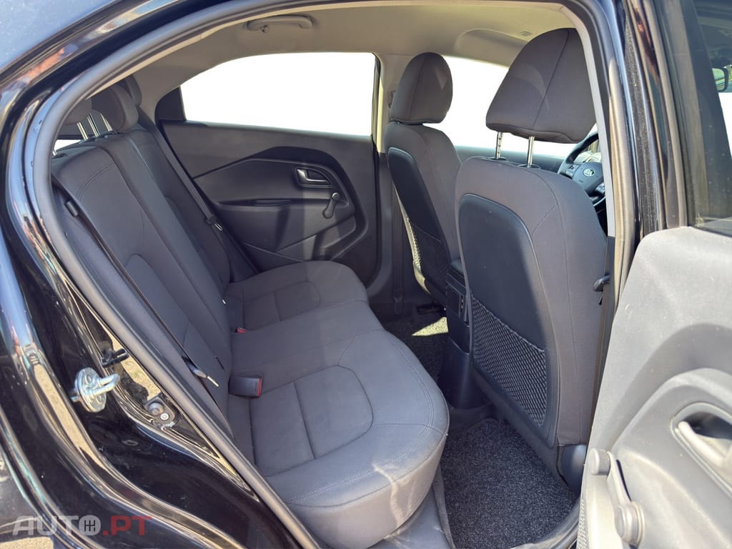 Kia Rio 1.1 CRDi EX