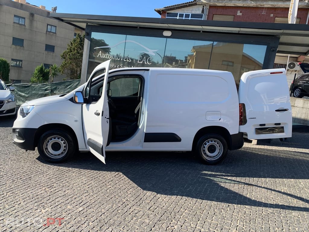 Opel Combo 1.5 CDTi L1H1 Enjoy