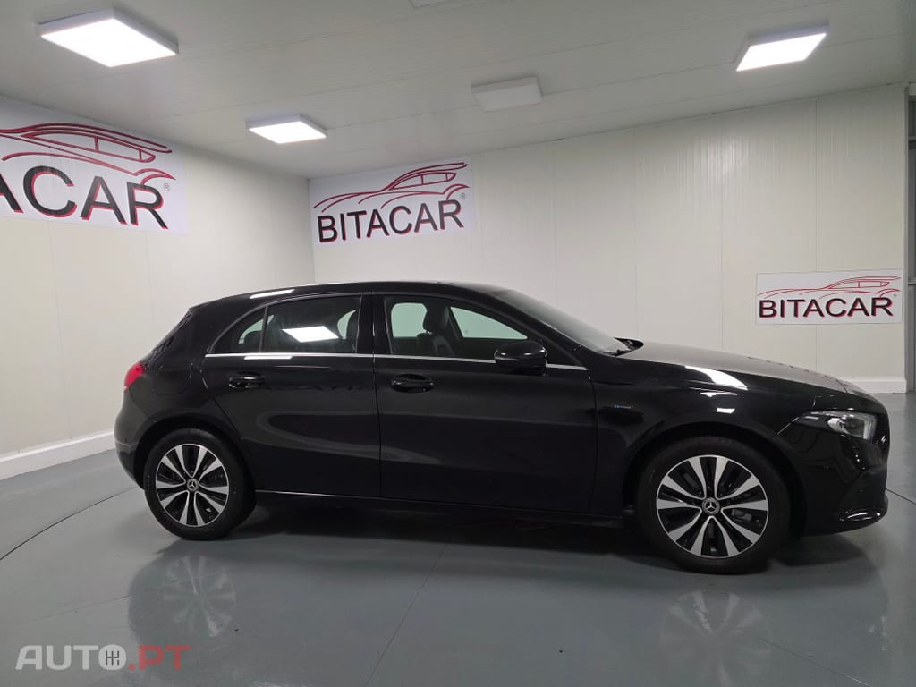 Mercedes-Benz A 250 e Style Plus