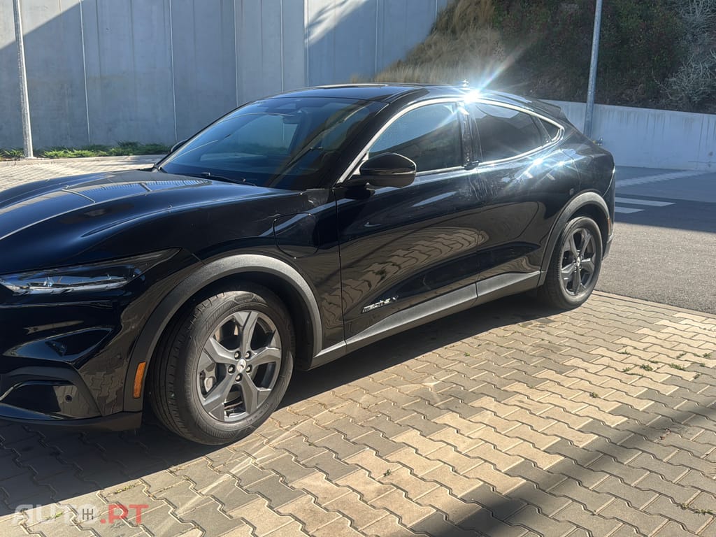 Ford Mustang Mach-E 98 kw