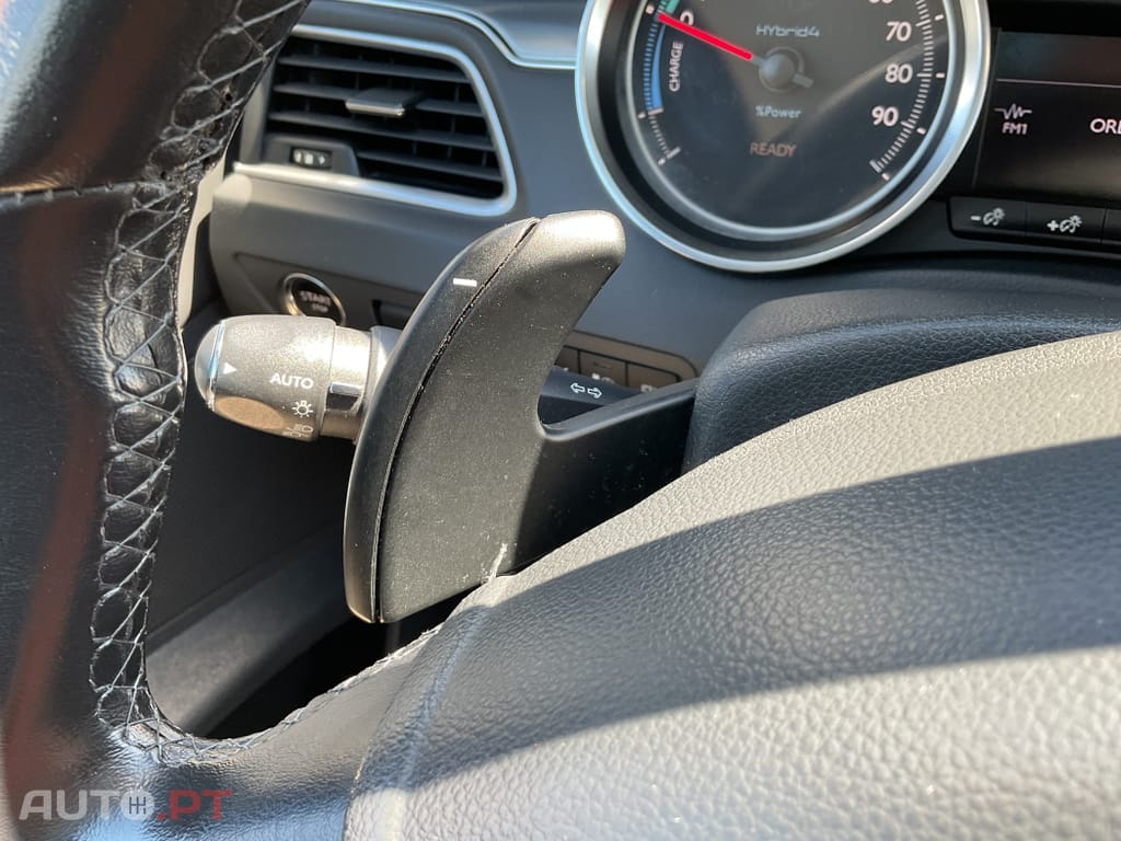Peugeot 508 RXH 2.0 HDi Hybrid4 2-Tronic 104g