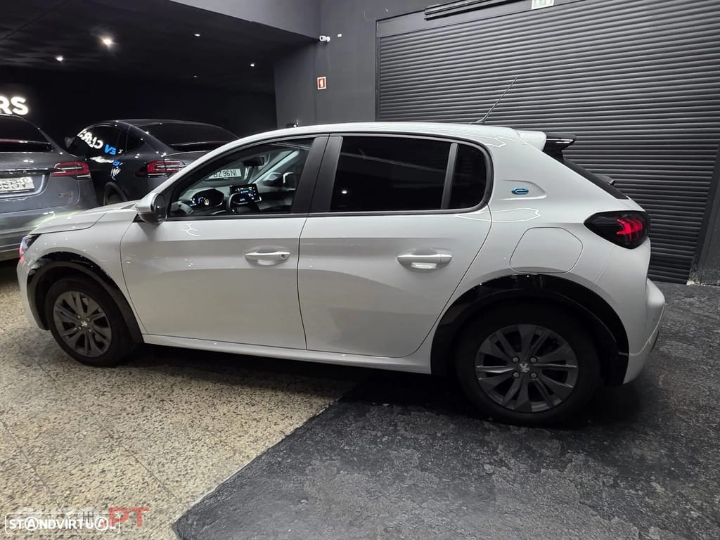 Peugeot E-208 50 kWh Active Pack