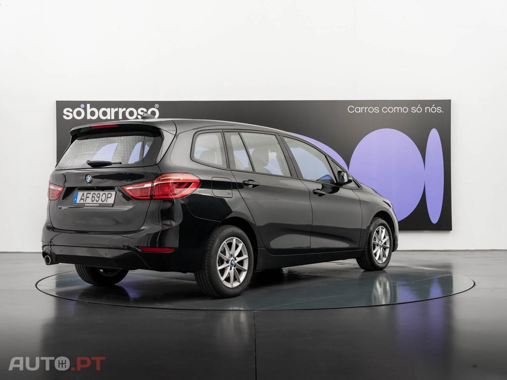 BMW 216 d Auto