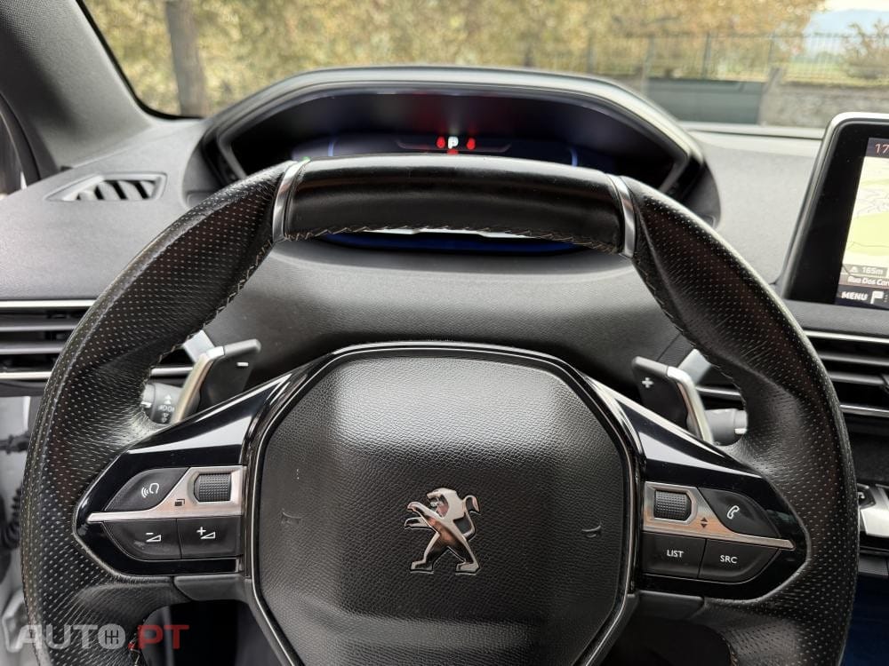 Peugeot 3008 1.6 BlueHDi GT Line Grip Control EAT6