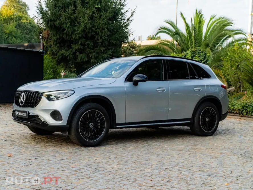 Mercedes-Benz GLC 300 e 4Matic 9G-TRONIC AMG Line Advanced