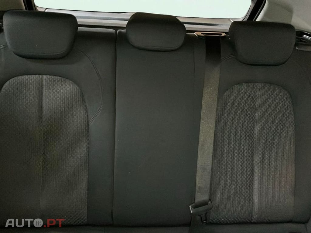 BMW 118 i Corporate Edition Auto