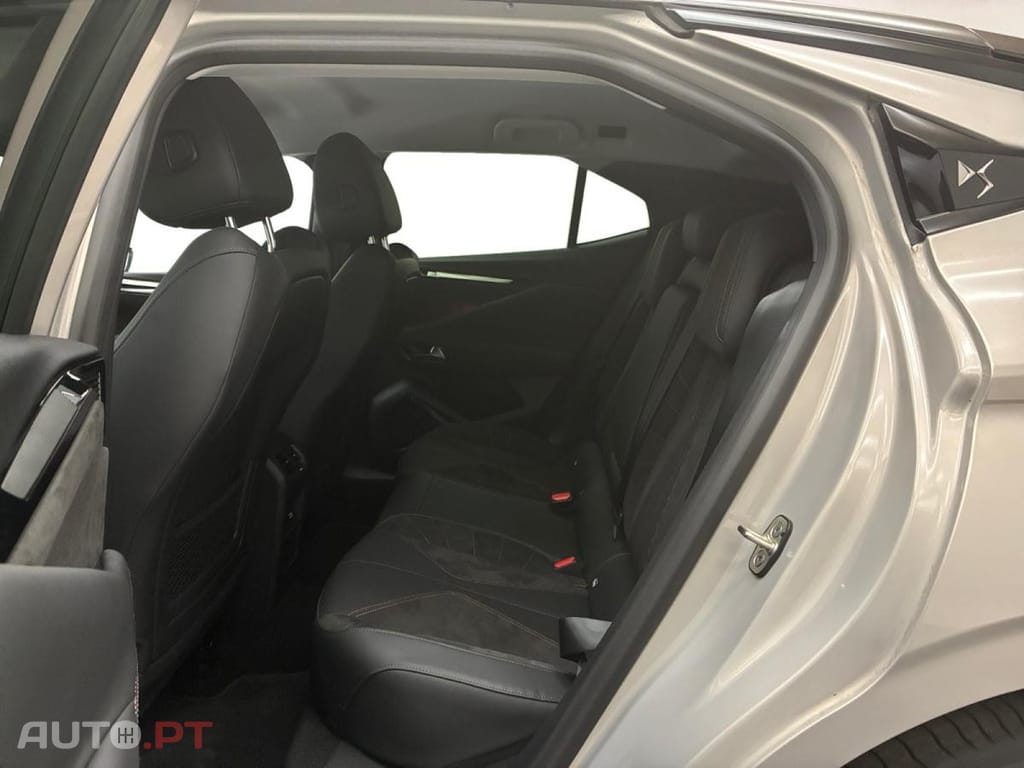 DS DS4 E-Tense Performance Line EAT8