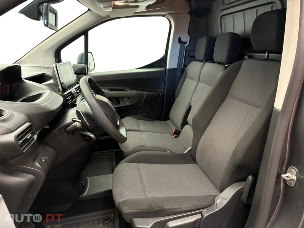 Peugeot Partner 1.5 BlueHDi Asphalt Longa EAT8