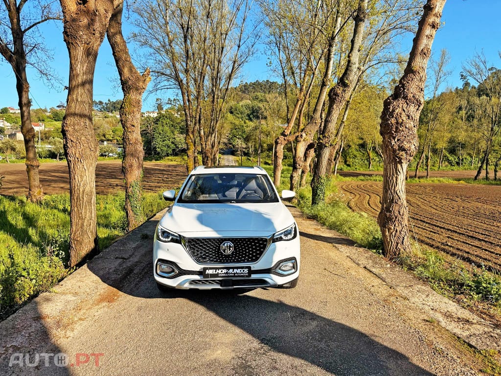 MG EHS 1.5 T-GDI Plug-in Hybrid Luxury