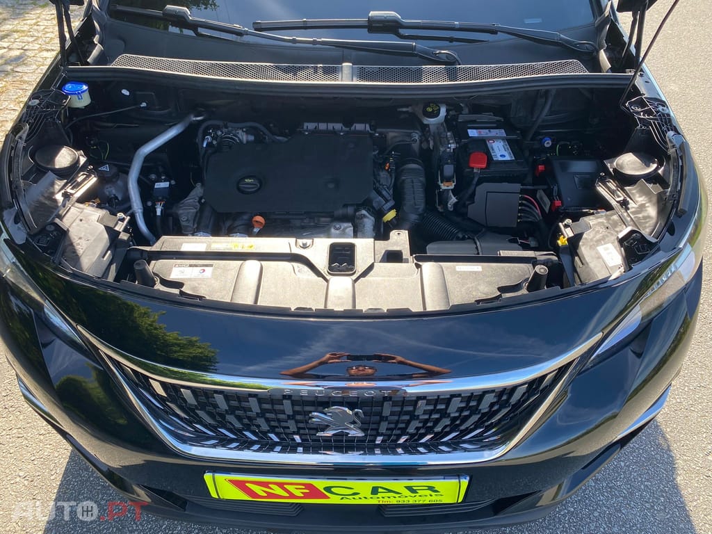 Peugeot 3008 1.5 HDI ALLURE