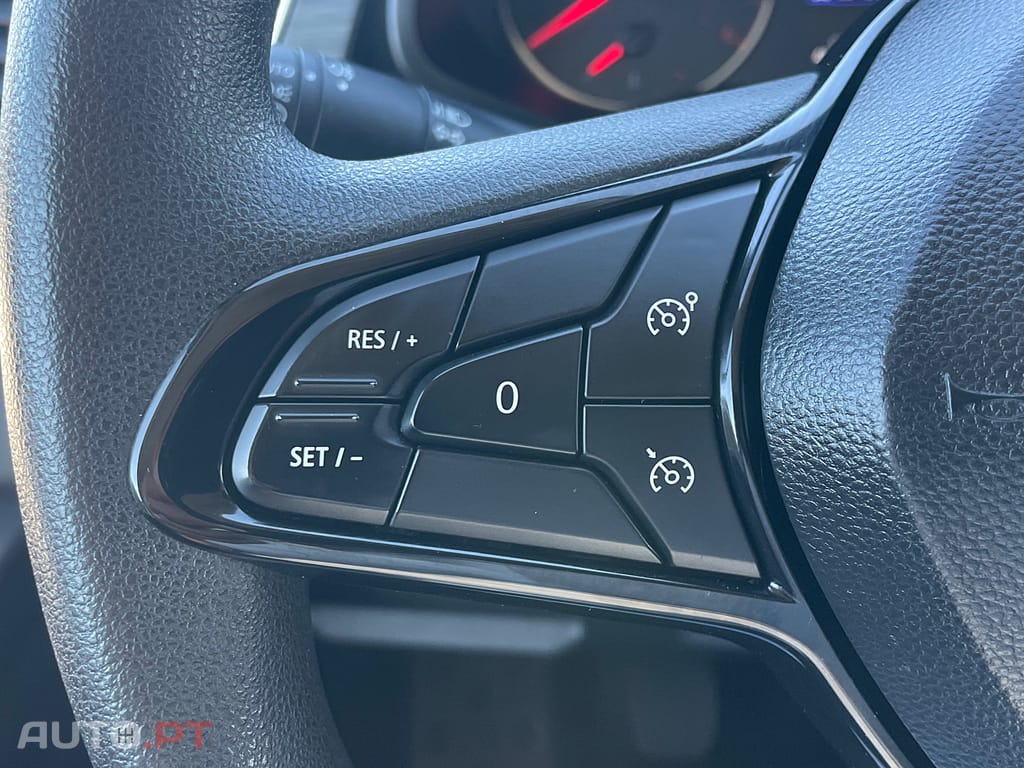 Renault Trafic 2.0 dCi Longa IVA Dedutível