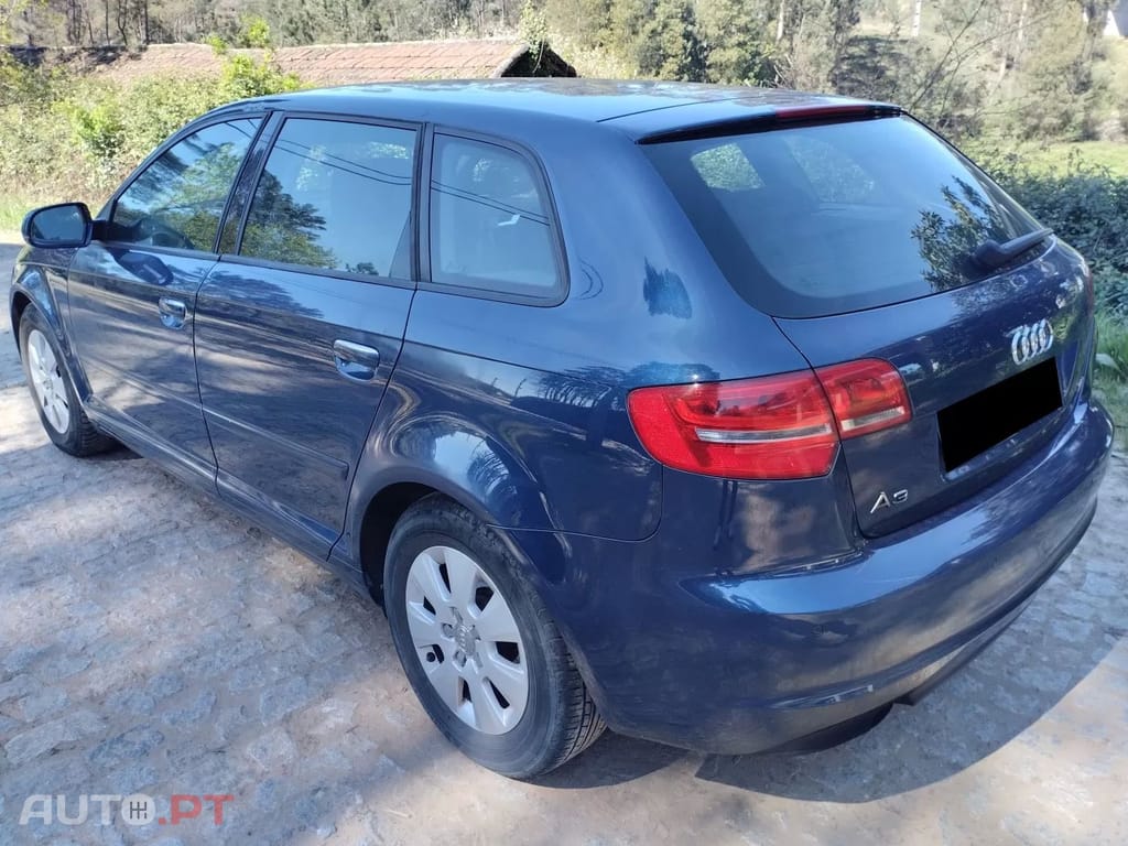 Audi A3 Sportback 1.6 TDI Attraction