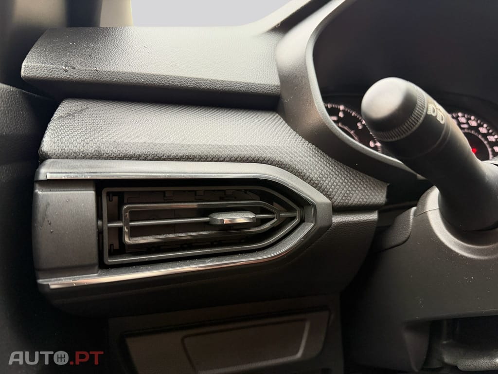 Dacia Sandero  1.0 SCe Essential