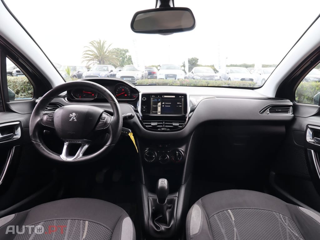 Peugeot 208 1.4 HDi Active