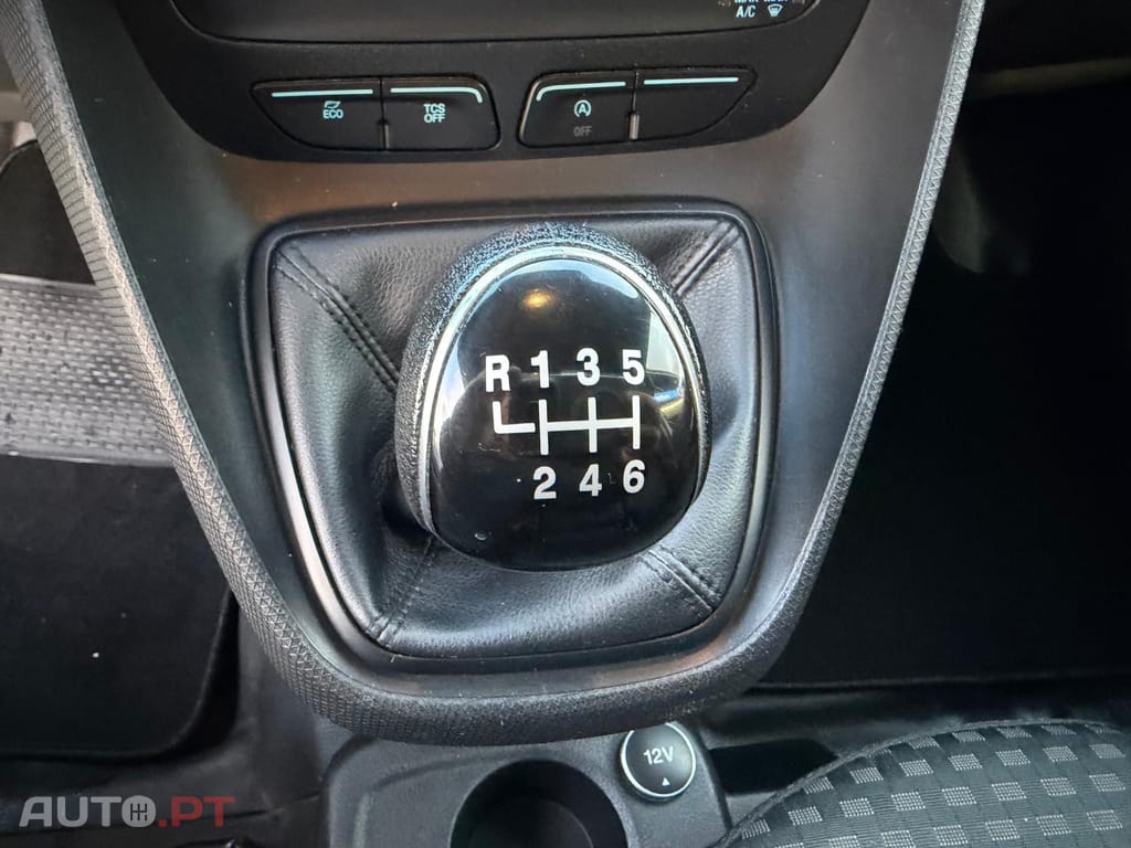 Ford Tourneo Grand 1.5 TDCi Active