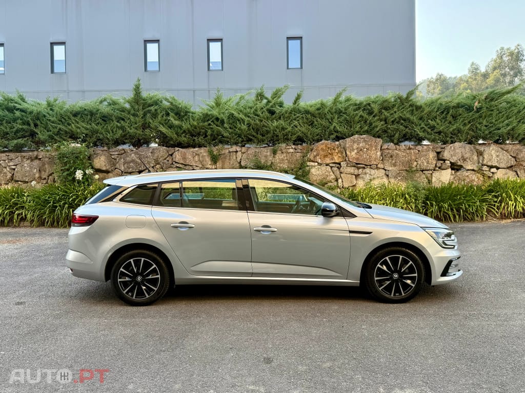 Renault Mégane Sport Tourer 1.5 Blue dCi Limited EDC