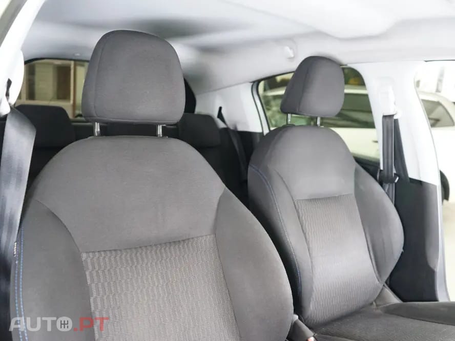 Peugeot 208 1.6 BlueHDi Active