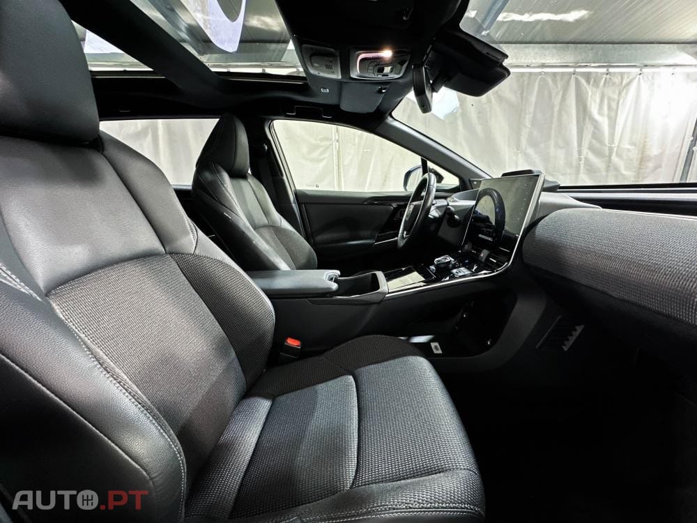 Toyota bZ4X 71,4 kWh Premium AWD