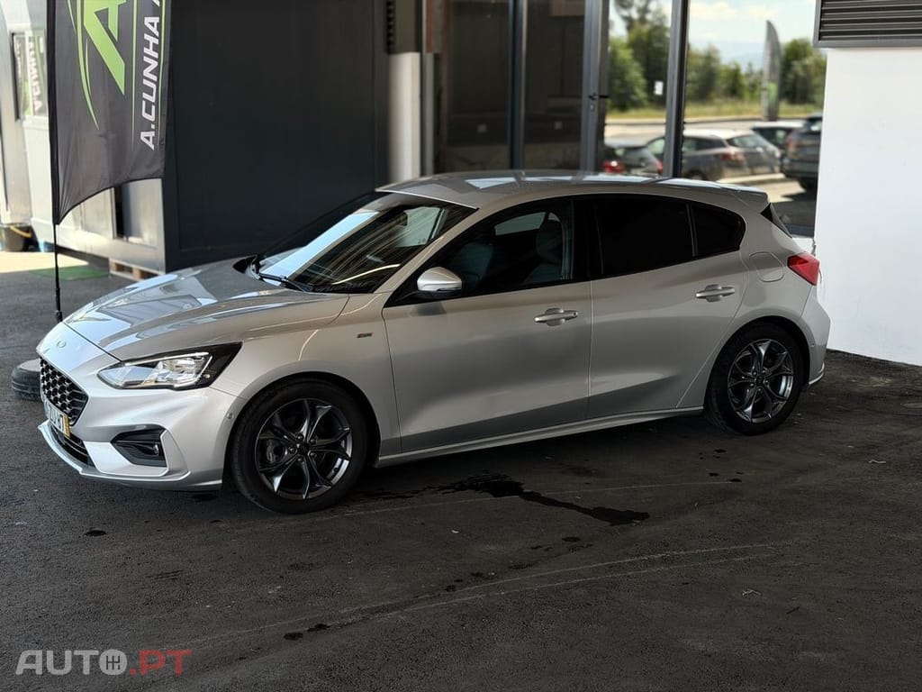 Ford Focus 1.5 TDCi EcoBlue ST-Line