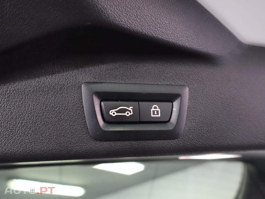 BMW X5 xDrive45e Auto Business