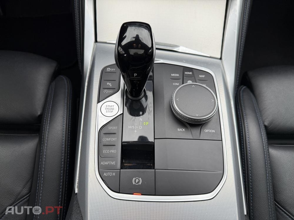 BMW 420 i Pack Desportivo M Auto