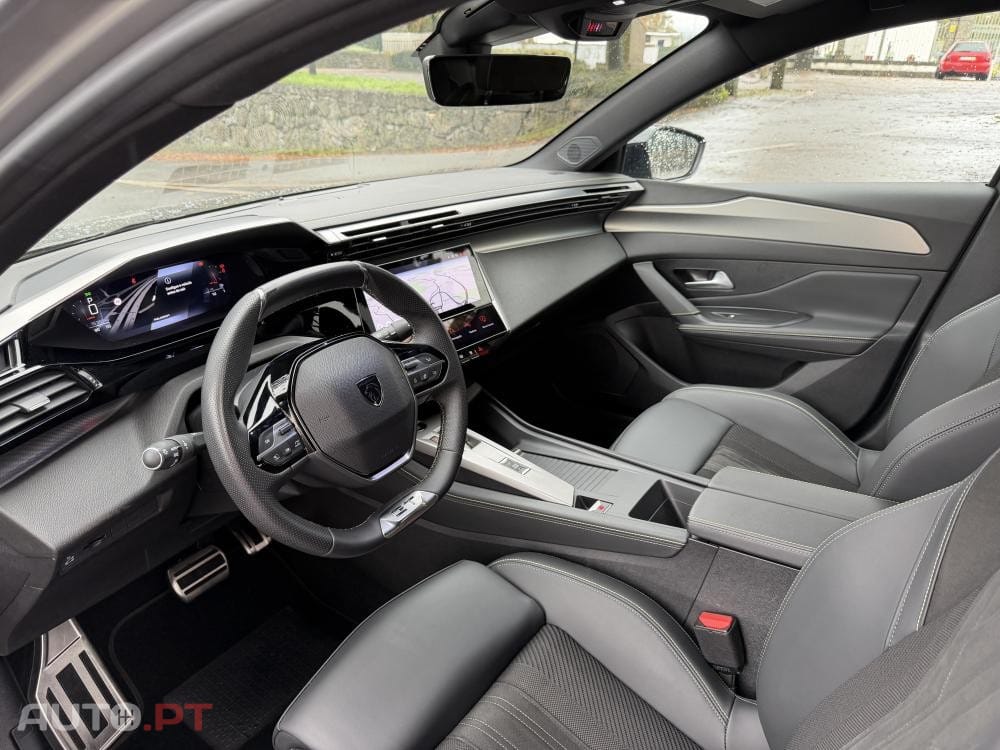 Peugeot 408 1.2 PureTech GT EAT8