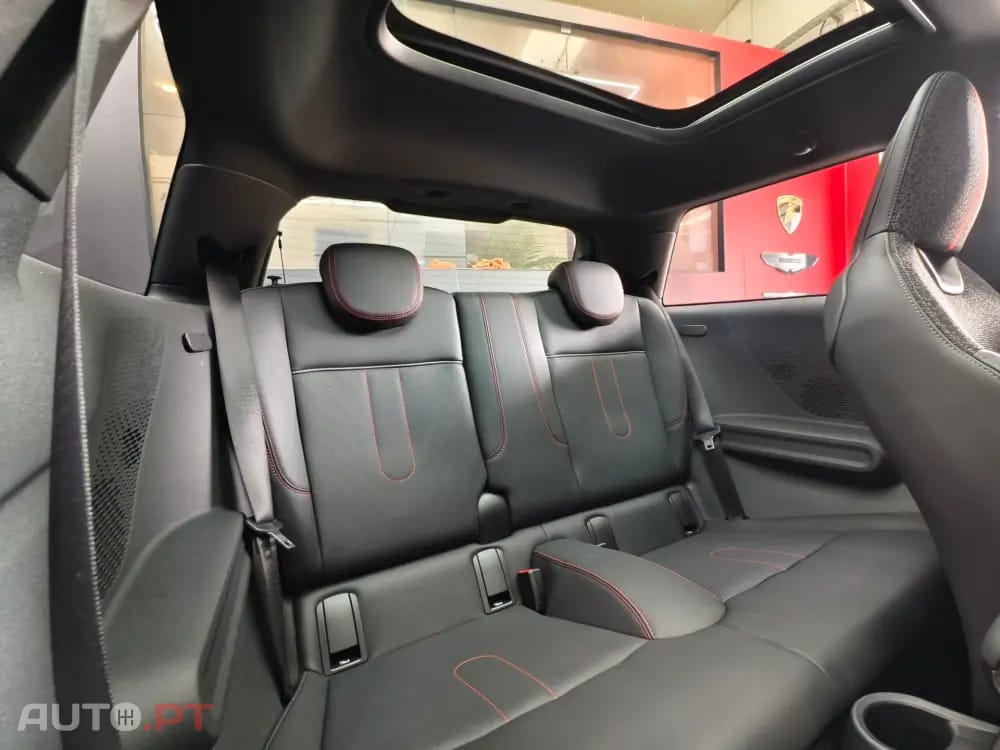 MINI Cooper Cooper S JCW M
